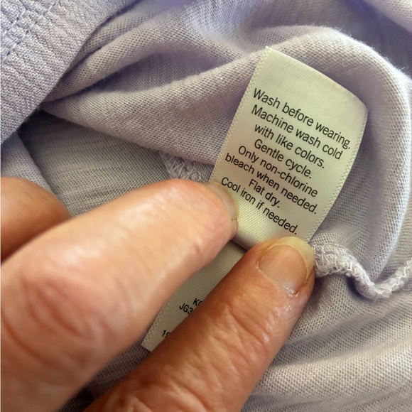 Light Purple Lace Trim Top - Picture 6 of 6